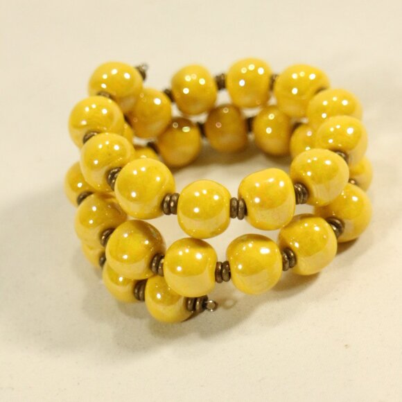 KAZURI BEADS Handmade Lemon Pearl Wraparound Bracelet OS - Picture 2 of 5
